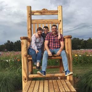 Meet your Posher, Amy